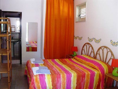 Villaggio Simenzaru Mongiove Extérieur photo