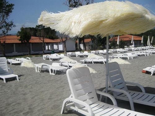 Villaggio Simenzaru Mongiove Extérieur photo